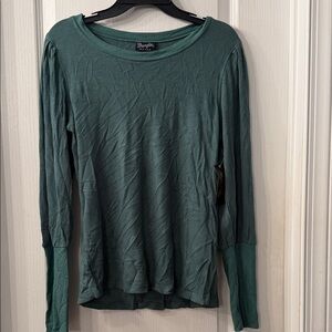 Wrangler Long Sleeve Waffle Knit Top in Teal Green